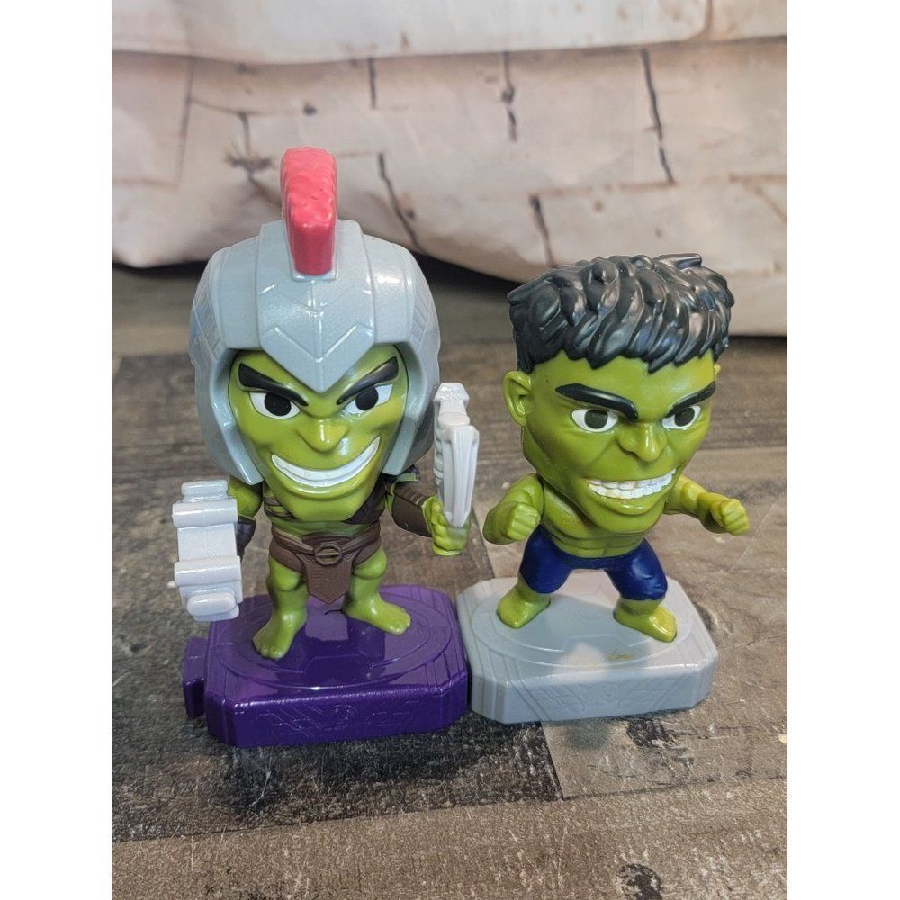 2020 Marvel Avengers Hulk armored set toy figure McDonald set 2019